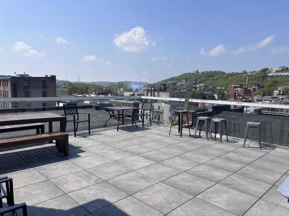 Zango Explore Otr And Downtown From A Renovated Condo Cincinnati Exterior photo